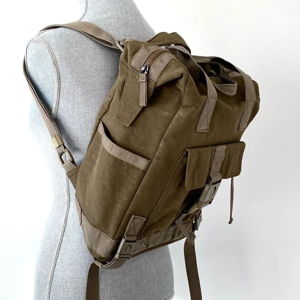 Tommy Bahama Olive Green Laptop Convertible Bag Pocket Utility Vacation Casual
